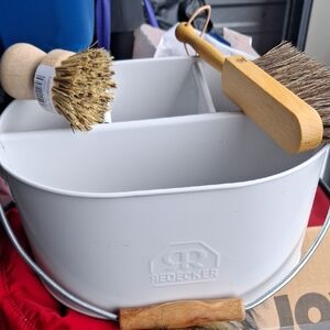 Nwt Redecker White Cleaning Caddy Utensil with Cleaning Brushes Made In Germany